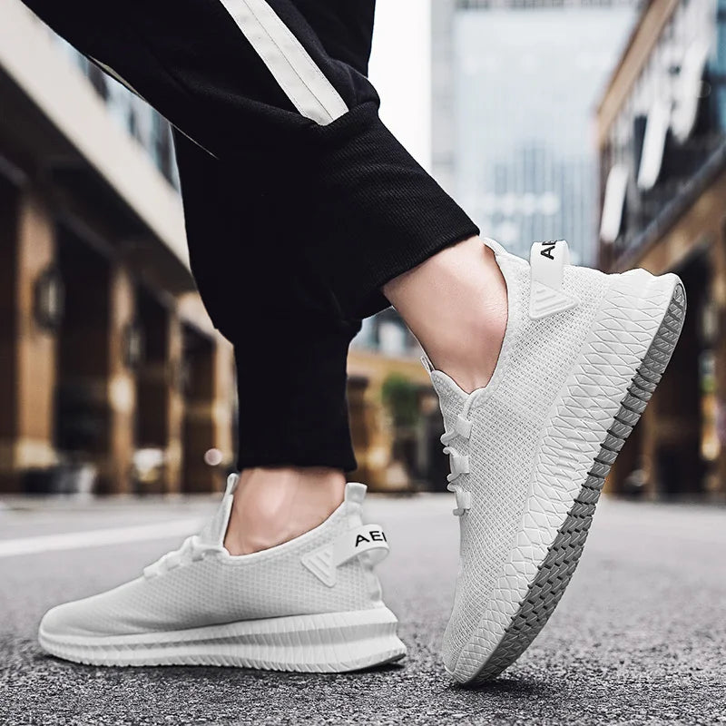 2024-New-Plus-Size-Men-s-Lightweight-Mesh-Comfortable-Running-Shoes-Fashionable-and-Breathable-Outdoor-Athleisure_67d6d0e9-0add-4edb-b092-9c169cad4a16.webp