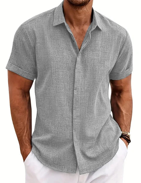 Camisa de verano de manga corta en color liso
