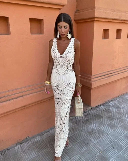 Chic-White-Knitted-Hollow-Out-Long-Dress-Sexy-V-neck-Sleeveless-Backless-Robe-2024-Holiday-Summer.jpg_640x640_927e8d32-7b9a-4aa1-aaf1-947919d6705a.webp