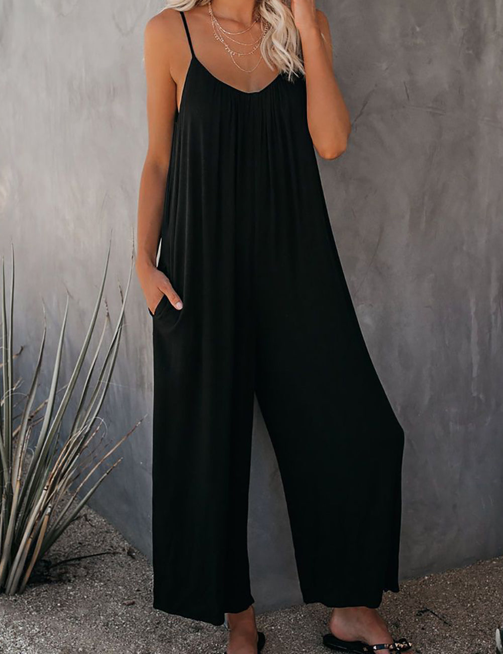 6SH8European-and-American-Suspender-Women-s-2023-Summer-New-Foreign-Trade-Tolid-Color-Pocket-Casual-Jumpsuit.jpg