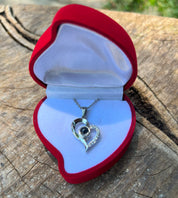 Collar Te amo en 100 idiomas™ Con caja de corazón GRATIS
